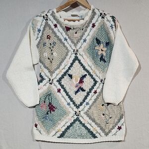 Vintage Classic Elements Hand Knit Floral Patterned Sweater - Cream & Green‎ S